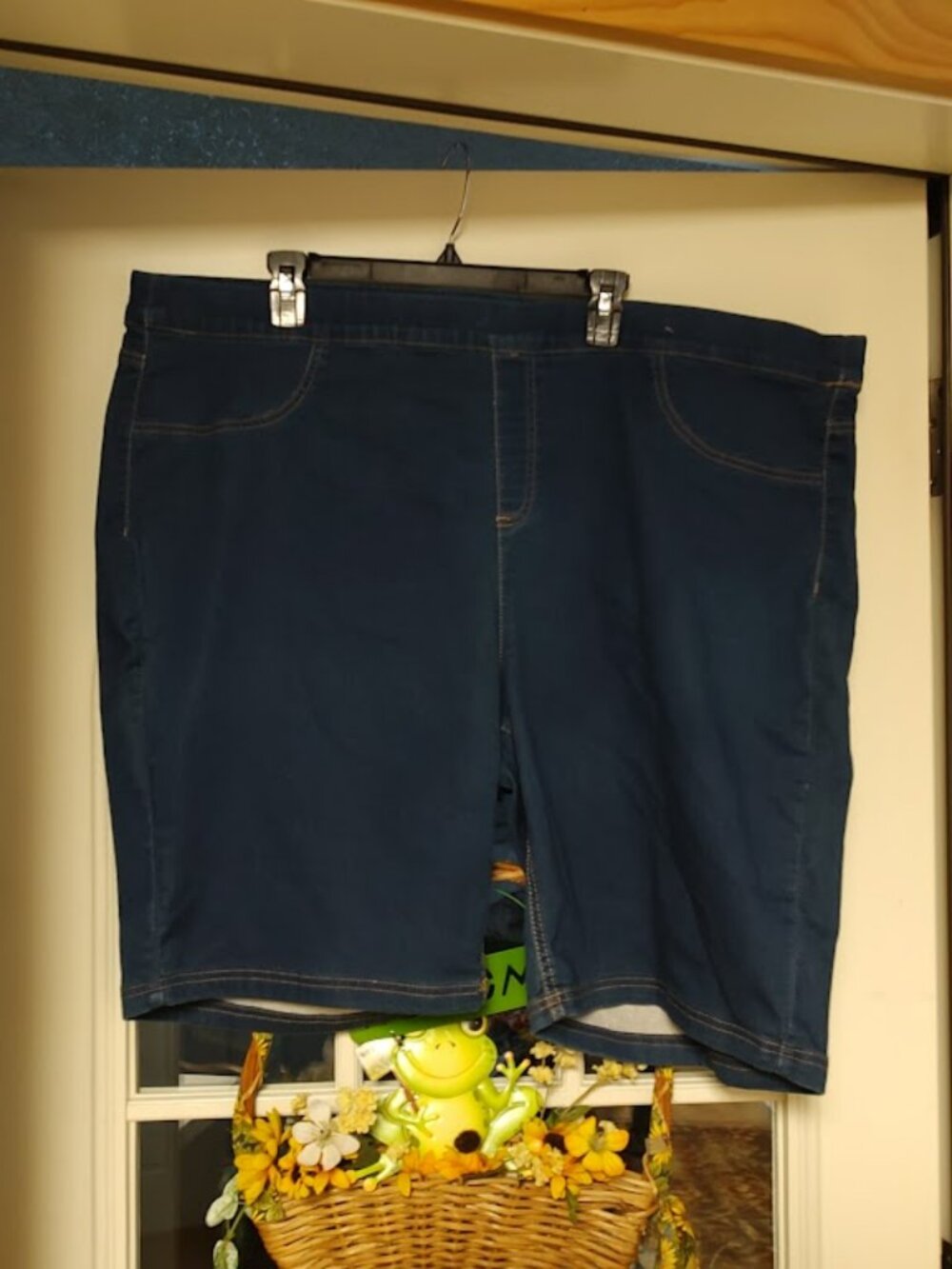 New Erika Waist Smoothing Jegging Triton Wash Pull On Shorts Size Women's 3X